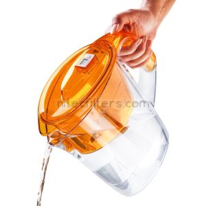 Water filtering pitcher PREMIA  green , code V331